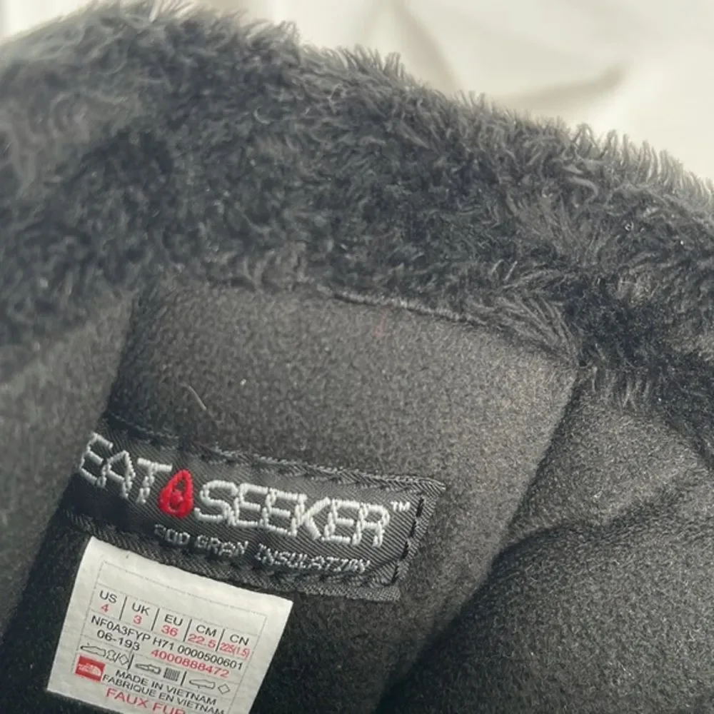 The‎ North Face Womens 4 Waterproof 200 Gram Heat Seeker Insulated Winter Boots